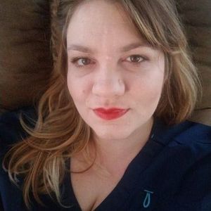 Meet your Posher, Leandra